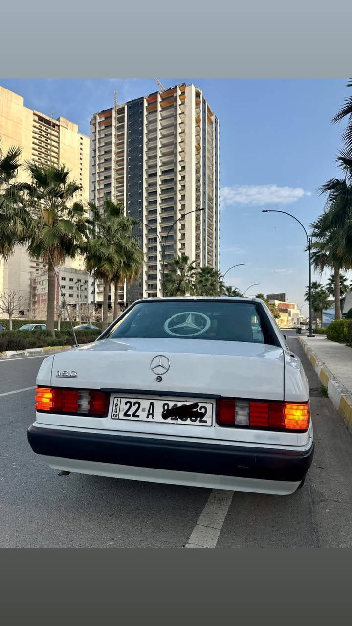 مارسيديس 190موديل 93
سلام عليكم اخوان سياره موديل 93 
سياره بشرط سونه ر و فحس 
سياره صبخ بيلادى شريكه بدون ضربه بدون صبخ عراقى بدون خياس
بشرط كفاله عامه 
كير مكينه اكسل تبريد  كفاله كلش 
سياره رقم اربيل دولى سنه ويه جديد حتا 2030
مكينه بلادى حجم  230
مكان اربيل سعر سياره (80) و مجال قليل 
***********

