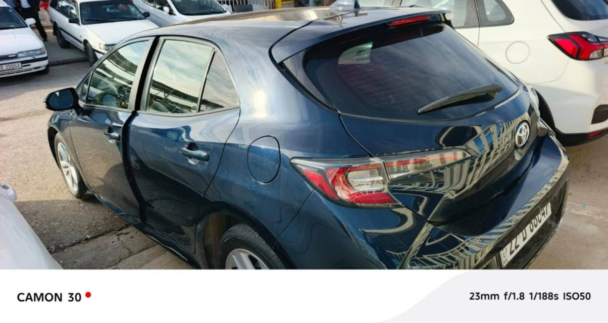 كورلا هاش باك موديل 2021 سنويه هزه جديد 
كير محرك شرط بصمة تشغيل بصمات ابواب 
ضررها بوند وجاملغ وباب السايق باب النفر وجاملغ الورى كلين امريكا السعر 110 وبيها مجال بسيط 

‭0771 673 2388‬ موصل, نينوى
