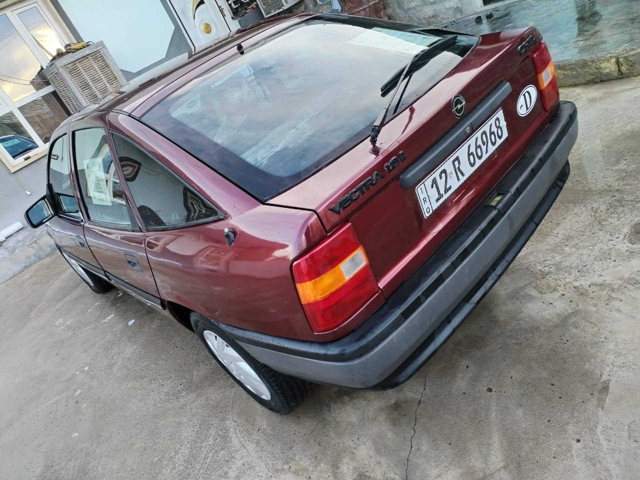 فكتره 92 حجم 18 رقم نينوى انگليزي صار اقل من اسبوع  هزه جديدة صبغ عام درجه اولى حراري شرط بدون معجون فقط دواير  جاهزه من كلشي... شرط التحويل والوكالة.. السعر 43 مكان الموصل ايسر.. شرط بالحقيقه احلى من مكالف بل نشر الصور***********كورك *********** اسيا
