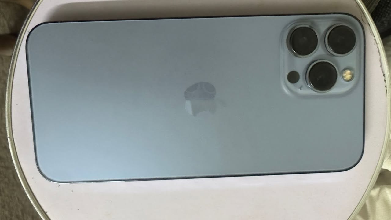 السلام عليكم ايفون 13 برو ماكس ذاكراة 512 وبطاريته 78 رايده ب650 وبي مجال بسيط مكاني بغداد ***********
