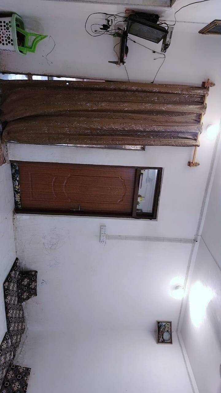 دار للبيع سند 25 مقاطعة ابو الفضل ع
البوجاسم قرب السيطرة القديمه
مساحة 150م
غرفتين نوم وصاله كبيره ومطبخ سيراميك وارضيه بورسلاين وبراني وطارمه كراج سيارة وحمام داخلي وصحيات خارجيه منور خلف البيت سطحين اشتايكر السقف والاساس كونكريت مسلح حديقه داخل المنزل وكراج داخل وخارج المنزل للاتصال ***********
السعر 45
