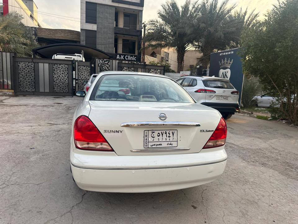 السلام عليكم سني ٢٠٠٩ كفالة من الصبغ  دعاميات بلادية 
ماشية ١٩٥ قبق اسود جاهزة من كلشي العنوان بغداد الغزالية شارع المرور غير متواجد على نت للاستفسار على رقم 
***********
