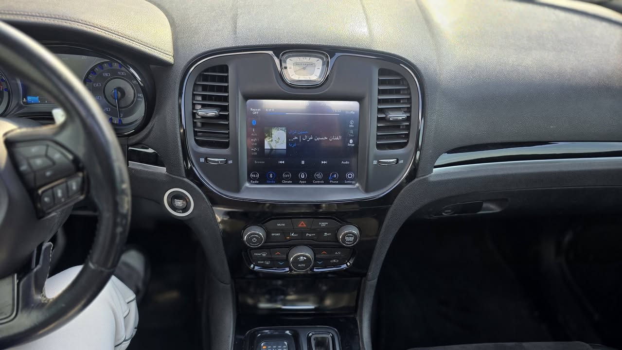 اوباما 2023.اصل2018
رجأ اقره التفاصيل كلشي مذكور يمك 

.فول مواصفات#S
.اسود ملكي 

.فول فتحه 

.كشنات شاموا مخمل +جلد بلاد من امريكا 

.تدفئه ستيرن 

.ستيرن متحرك كهرباء 

.شفات ستيرن 

.تدفئه كشنات 

.تبريد كشنات 

.كشنات خلفيه تدفئن 

.كشنات فول كهرباء 

.كشن السأئق حفض وضعيات قياده 

.رادر امامي 

.رادار جانبي 

.حساسات امامي 

.حساست خلفي 

.اشاير بلمري 

.هيترات مري 

.برده خلفيه 

.مري قلاب ويه البك 

.ويل 20هيلكات بلاد 

.حادث جاملق امامي ايسر 

.صور الحادث كدامك 

.بدون ايرباك 

.مرقم بصره الرقم الدولي 

.تحويل وين ما يعجبك 

.السعر المقدس 205قابل للتفاوض
ما يعجبك اذكر الله واعبر المنشور 

.***********
