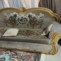 قنفة • أريكة • كرسي • ديكور منزلي • أثاث • للبيع • صوفا