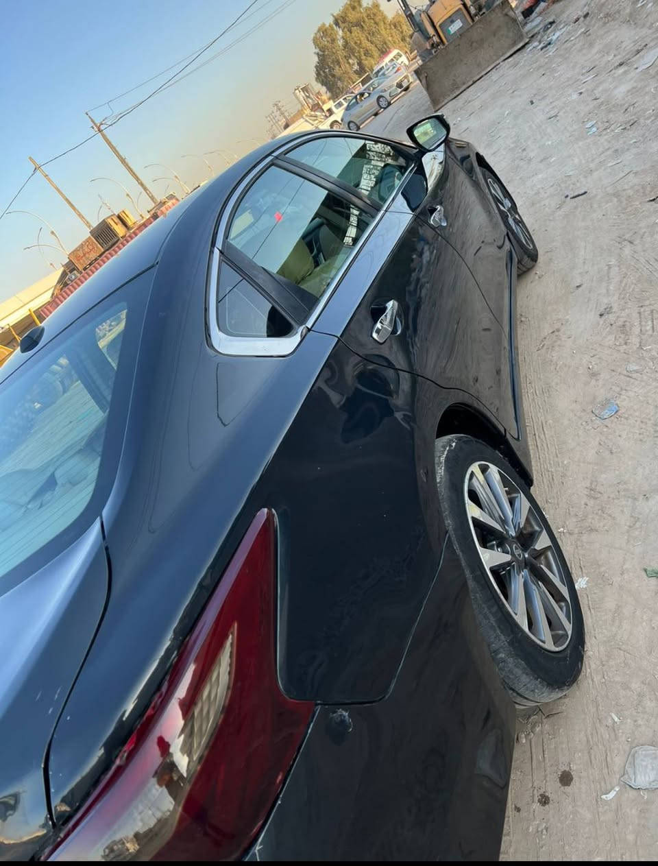 لبيع أو المراوس نيسان اولتيمه موديل 17 فول مواصفات فتحه بصمه كشنات جلد كشنات كهرباء كامره دواره لإدار لايت زنون اصلي تشغيل عن بعد ماشيه فوك 100 حادثه من امريكي قبق الجنطه و نص جاملغ خلفي و بالعراق صار بيه شخوط جاملغ امامي و باب السائق مرشوشه بدون دواخل رقم قادسيه دولي سعره 105 لستفسار ***********
