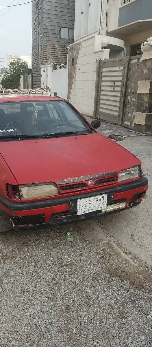 السلام عليكم نيسان سني موديل 91 سنويه ل27 تحويل مباشر محرك وكير فول السعر 21 وبيها مجال للطيبين.  ***********
