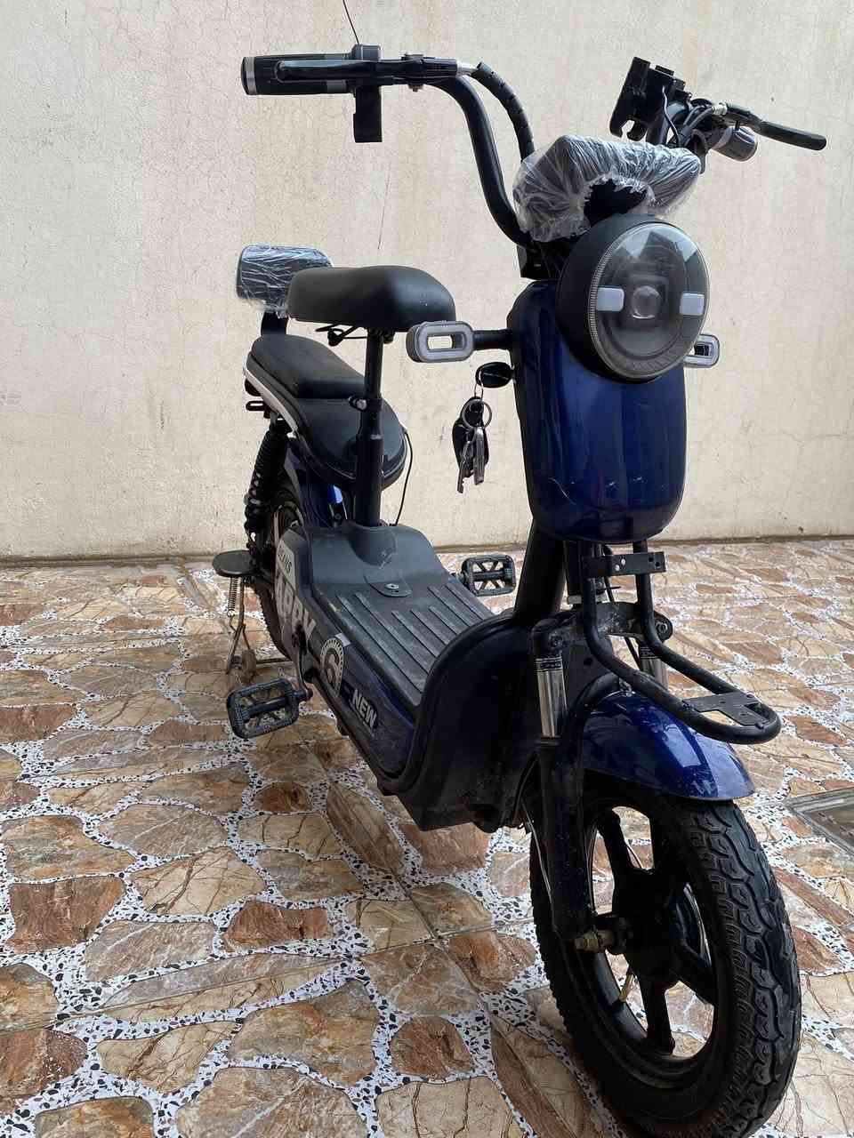 سلام عليكم
دراجه شحن .حجم14

نضيف 

سعر 150

مابيه عيب
عنوان كركوك .ده روازه


**إذا كنت صاحب هذا الإعلان وتريد حذفه لأي سبب، رجاءا أرسل رسالة إلى الدعم الفني**