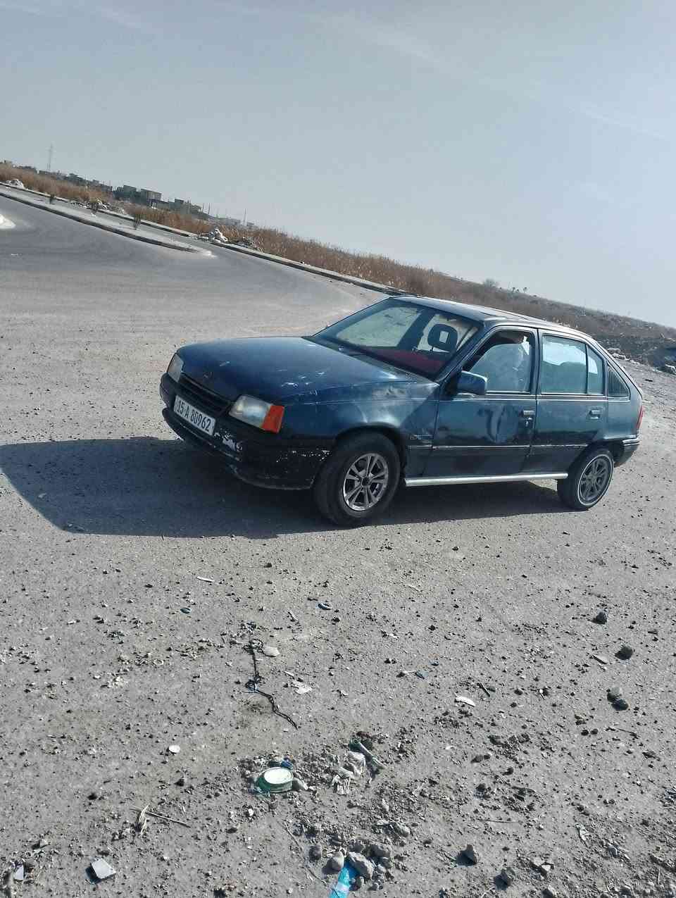 السلام عليكم اوبل كاديت رقم انبار نكليزي سنويه 30 هزه جديده كير ومحرك خير من الله صدر زين السياره حلوه بس يرادلهة ترتيبات دوش مو زين بيع او مراوس السعر 17 وبيهة مجال قليل *********** /*********** مكاني ابو غريب الحصوه
