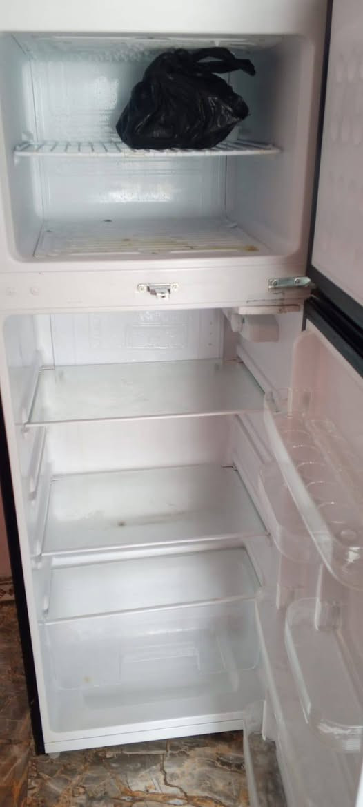 للبيع ثلاثة نظيفه واستعمال قليل السعر ٢٧٥


**إذا كنت صاحب هذا الإعلان وتريد حذفه لأي سبب، رجاءا أرسل رسالة إلى الدعم الفني**