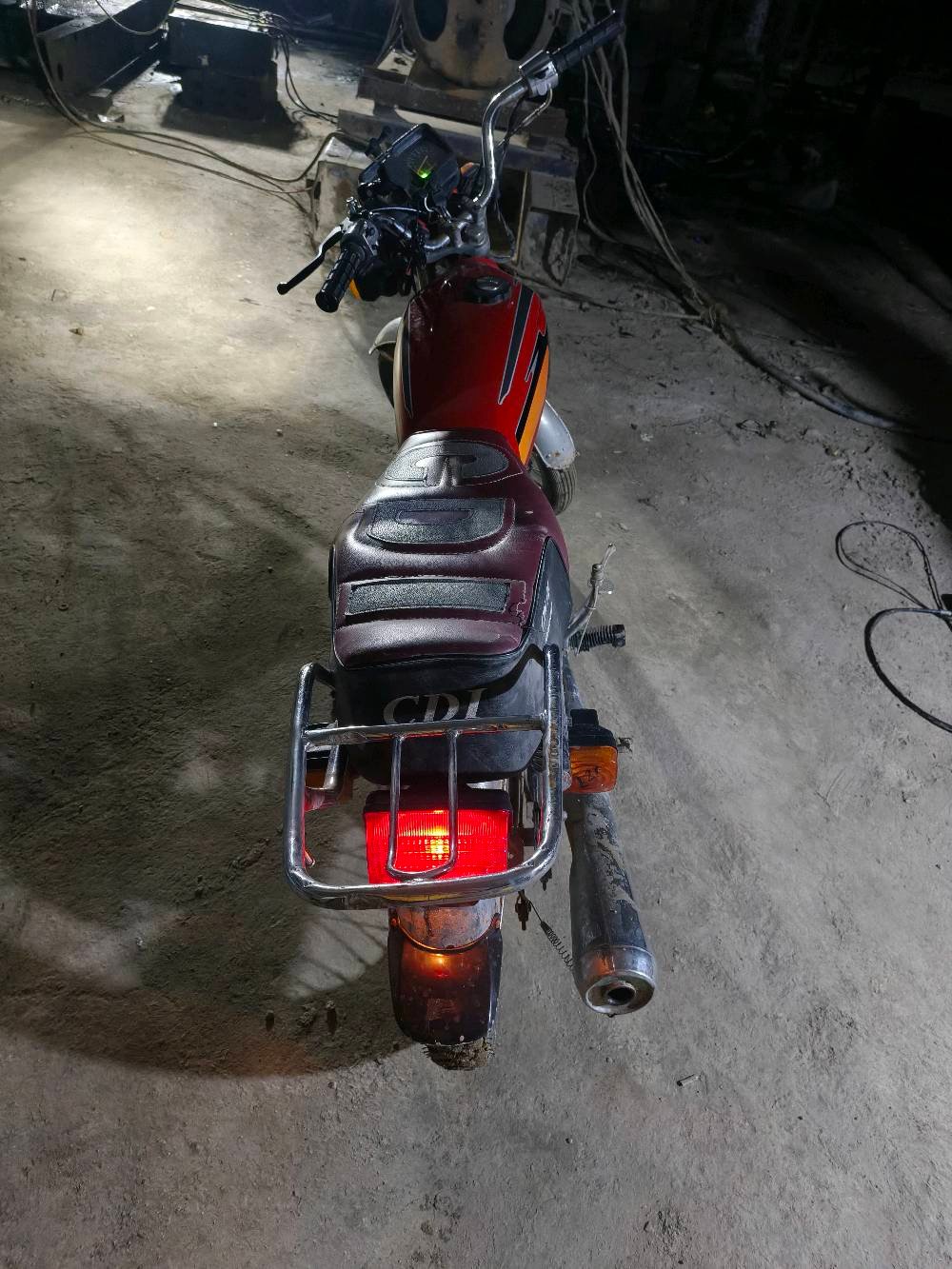 كربلاء طويريج حي الجمعية
دراجه ارشه موديل 2019 اوراق  اصولي 
بيه خيط تبخير بس الصبح اول تشغيل 
