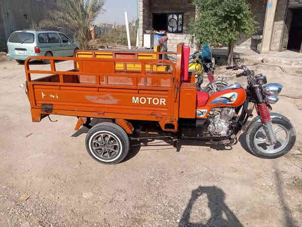 السلام عليكم ستوته جمره فحل  موديل 2019 اوراق أصولي ضفيره جديده كهربائيات جديده صدر جديد سلف هورن شغال مكينه محفته  وبقية الكهربائيات عوزهن ربط اكسن لطش شاصي مابي خياس مصبوغه
البدي شوي بيه خياس من جوه مثل ماموضح بالصوره السعر 1650وبيهه مجال للشراي مكاني ابو الخصيب باب باب طويل رقمي ***********
