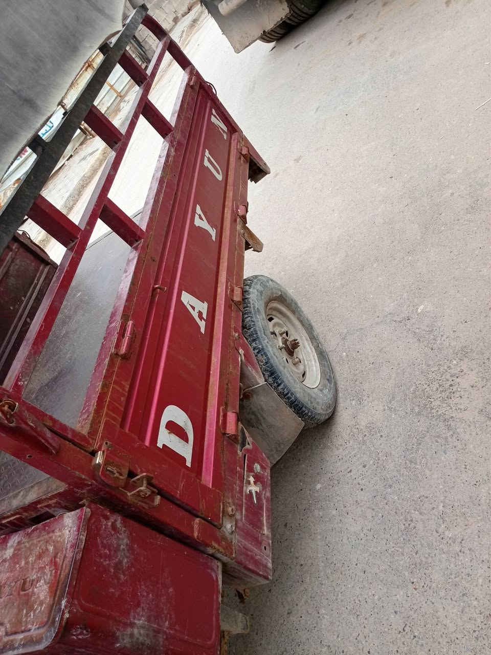 سلام عليكم ستوته للبيع موديل 18 السعر 950وبيهه مجال قليل الكهربائيات مبدلهن جدد بس صار بيهه كطع وعفتهه يعني يرادلهه ترتيب والمكينه يرادلهه تجفيت


**إذا كنت صاحب هذا الإعلان وتريد حذفه لأي سبب، رجاءا أرسل رسالة إلى الدعم الفني**