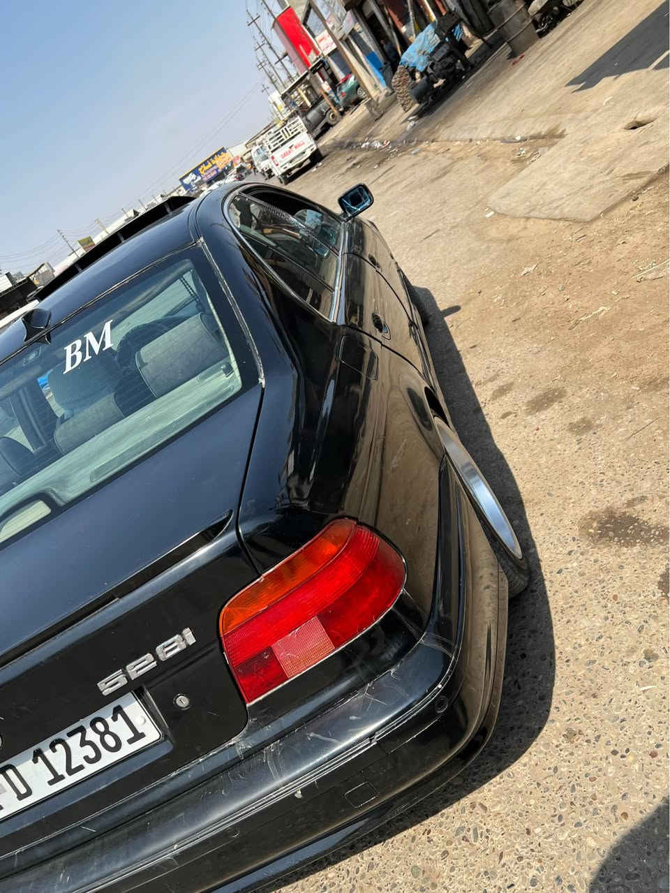 للبيع bmw بومه حجم 528 أو محرك 528 كير تماتيك أو عادي موديل 97 سياره نضيف كير محرك بل شرط 4تايرات جديد محرك جديد لايت زينون رقم سليمانية جديد بسمي شرط تحويل سعر 67 اوبيه مجال مكاني طوز خورماتو أو هاي رقمي *********** طوز, صلاح الدين
