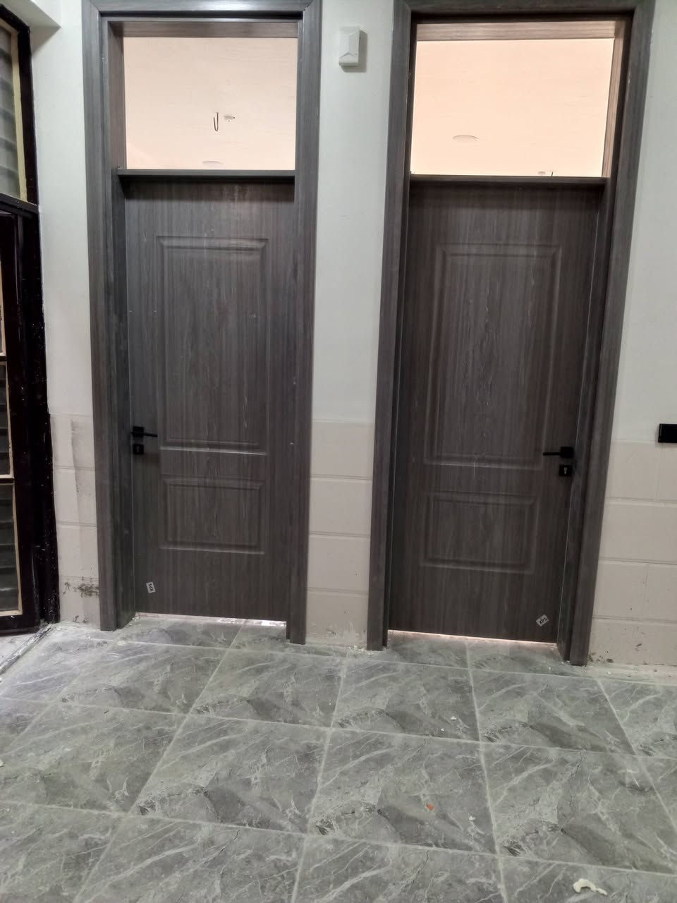 اخر اعمال معمل ومعرض الاخوين ابواب داخليه انسب الاسعار متوفر بالوان مختلفه حسب طلب الزبون 
***********
متوفر واتساب
