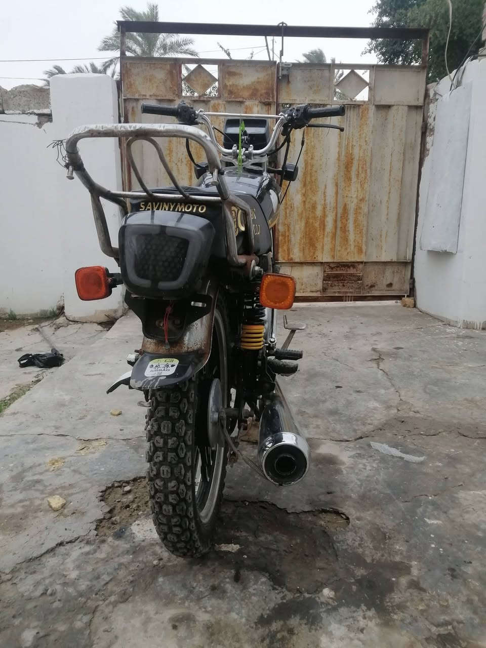 السلام عليكم دراجه للبيع موديل ٢٣ كامله مكمله من ناحيت كلشي شلعه معدل اوراق اويلاله كله مكفول مكاني بعقوبه العباره السعر ٤٧٥ وبيها مجال بسيط *********** او واتساب ***********
