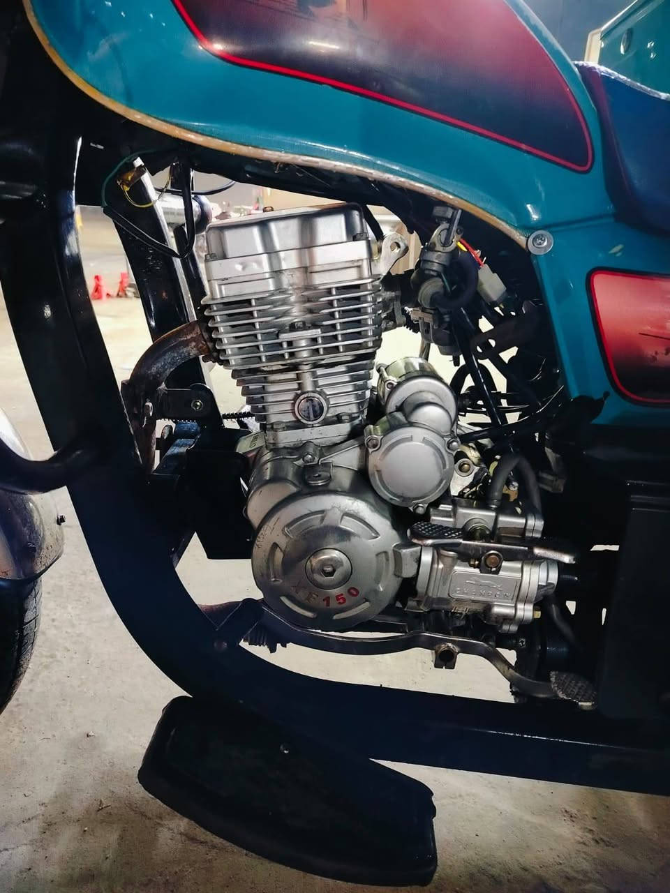 ستوته موديل 22 اوراق كامله يم مكتب حسين شرط
كهربائيات كلها شغاله مكينه 2024 مامفتوحه 
ستوته نضيفه مانقصها شي سلف هندر. شغاله نگرة باتري جديد مفوله نقصها بريك امامي فقط عارضها مليونيين وبيها مجال للطيبين رقمي ***********
