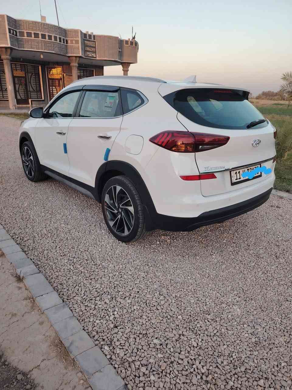 السلام عليكم للبيع توسان 2020فول عده البانوراما تبريد قطعتين ماشيه 62الف للاستفسار ***********واتساب
