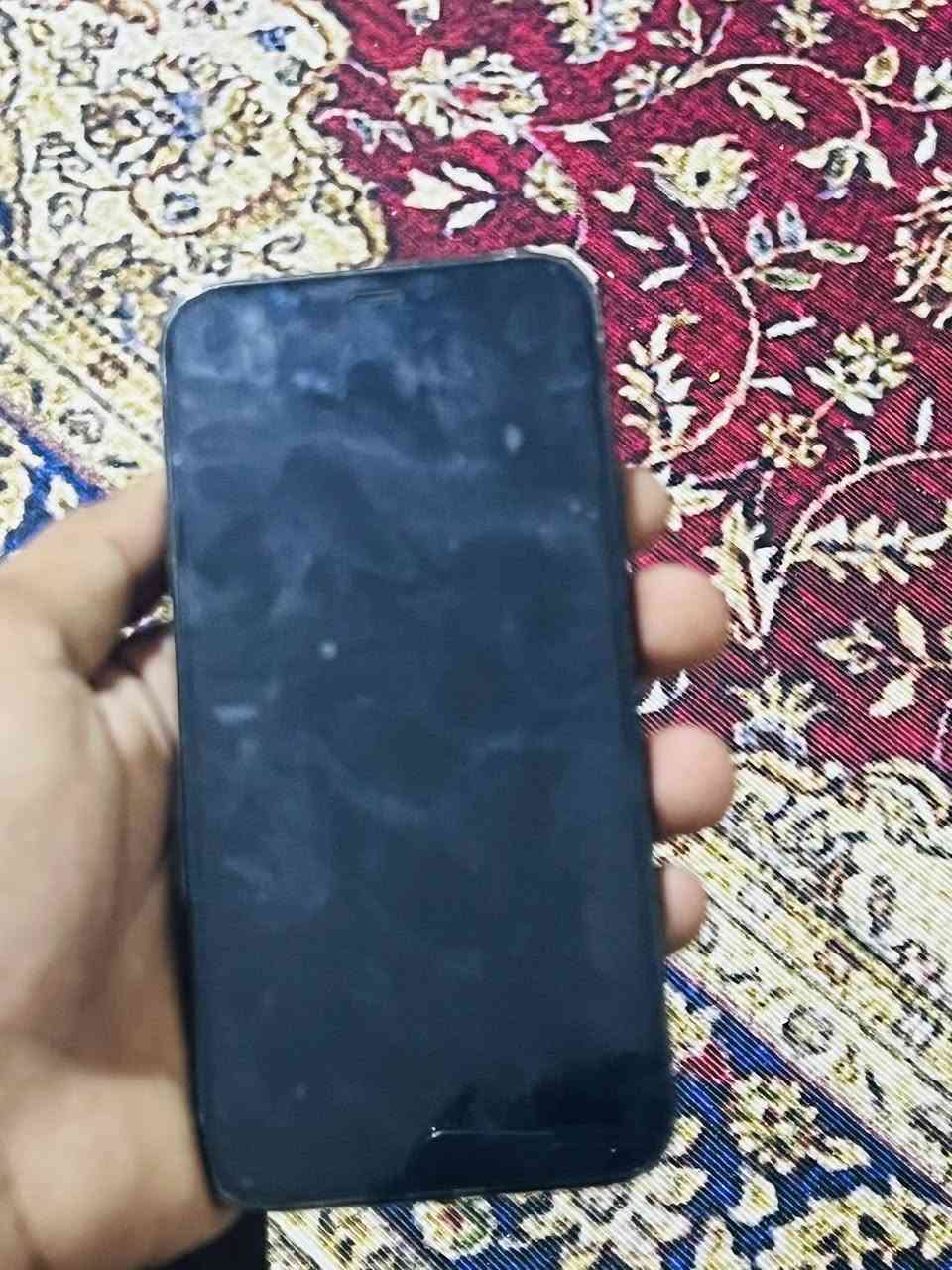 سلام عليكم جهاز 12 برو مكفول الجهاز كله بلادي بطاريه 79 الجهاز وتر مامفتوح فيس إيدي تكنيك اتصال كله شغال السعر330وبي مجال قليل العنوان بابل قضاء القاسم ***********
