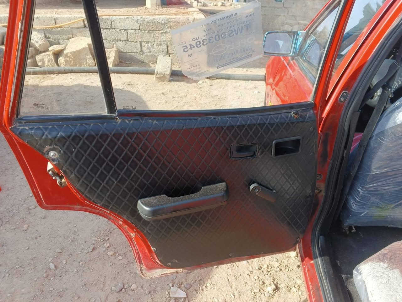 كاديت موديل 92 كير محرك شرط محرك 16 كابون بانزين بيه شرط التحويل وشرط الوكاله من الوكيل السياره حلوه وناصبه السعر 15 وبيه مجال اتصل ودالل ***********
