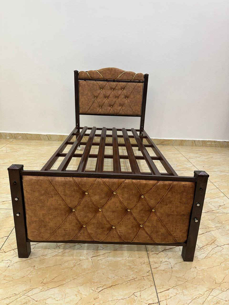 سرير حديد نفر جلد السعر 95 ألف 
قياس 90*190سم
توصيل داخل بغداد مجاني وجميع محافظات العراق النقل 10 ألف


**إذا كنت صاحب هذا الإعلان وتريد حذفه لأي سبب، رجاءا أرسل رسالة إلى الدعم الفني**