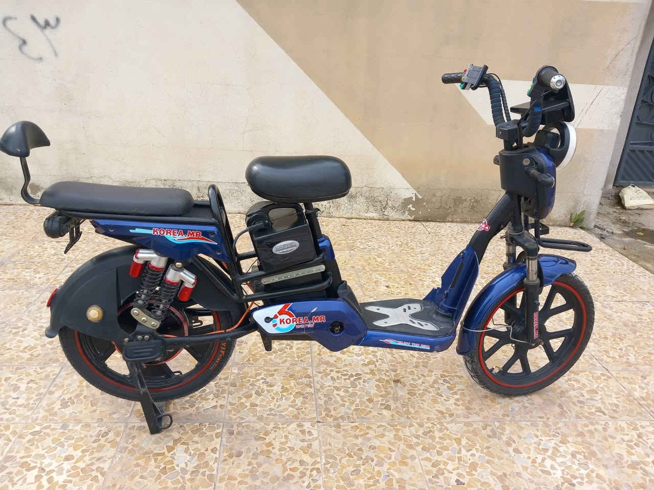 للبيع ماطور شحن حجم 20 موديل 2025 شركة كوريا MR ماطور أربع بطاريات ماطور نضيف السعر 240


**إذا كنت صاحب هذا الإعلان وتريد حذفه لأي سبب، رجاءا أرسل رسالة إلى الدعم الفني**