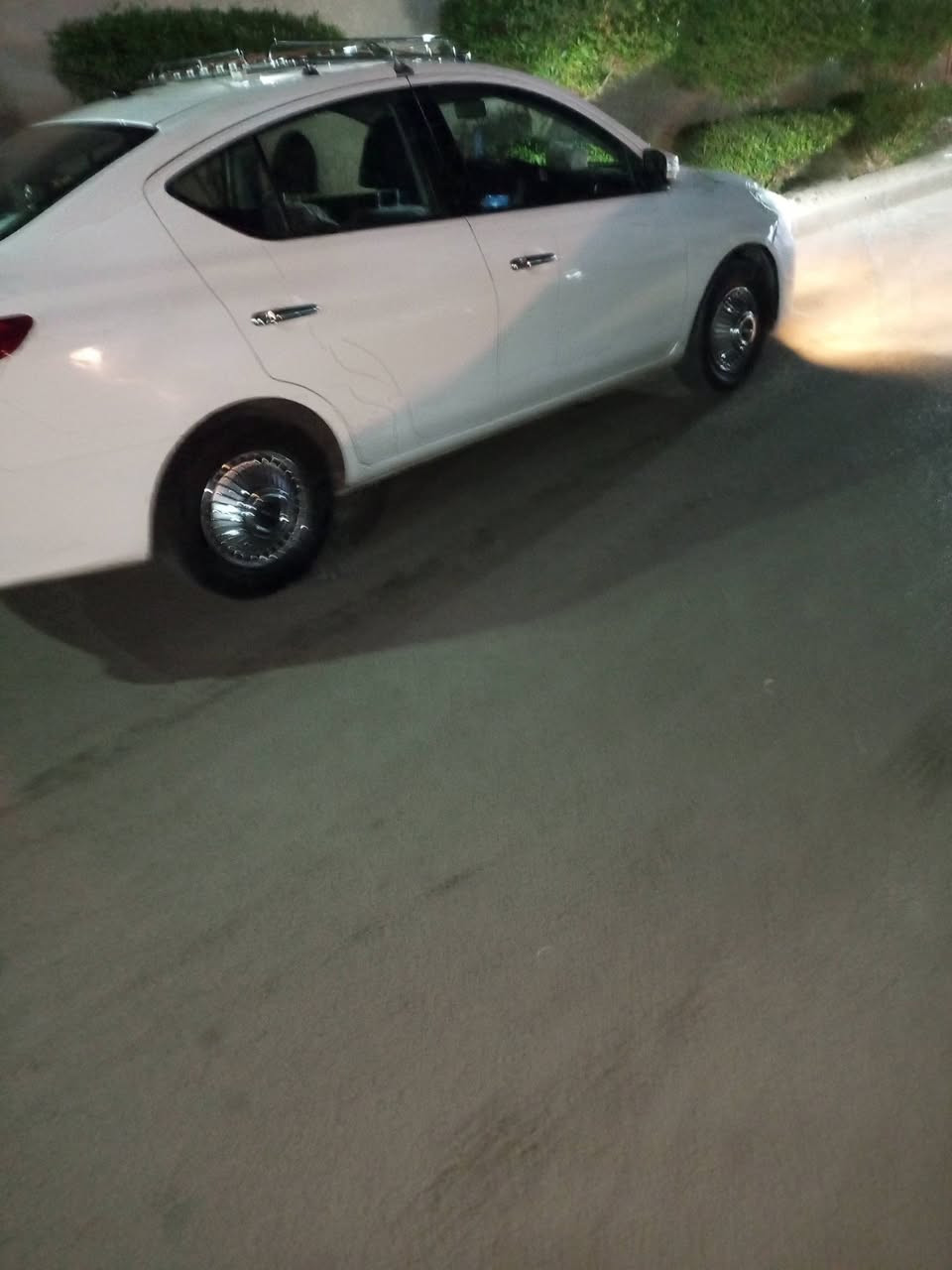 السلام عليكم نيسان صني مصري موديل 23 حادثهه جاملع اريد مراوس السياره مكفوله كير ومحرك مكاني الحريه رقم الهاتف ***********
