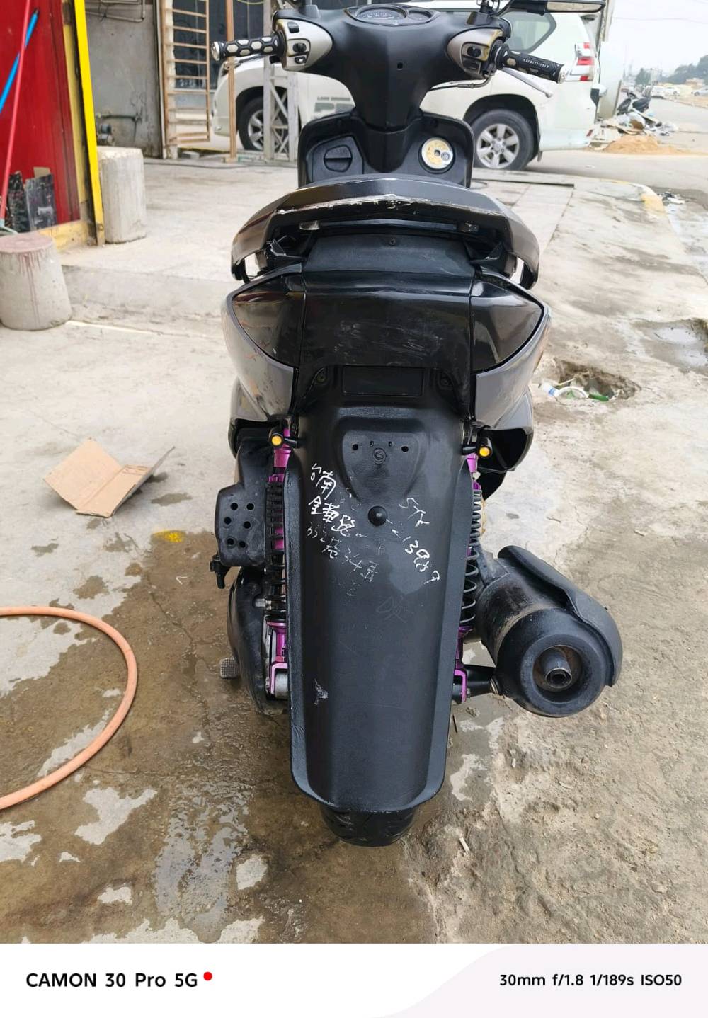 سلام عليكم سكنس نثية جاية من برة مزودة المكينة
كور رياضي صليب
بوشة رياضي 58.5
كام شفت رياضي
كابريتر قفاز تايوان اصلي بوق حجم 28
شوتة رياضي
افلاوين رياضي دبلات  رياضي
دبلات خلفي رياضي
يدات سكليتر رياضي 
يدات ابريك رياضي
افلنجة رياضي فج رياضي
عقل رياضي سعرة 130 الف
اكلجات رياضي اصلية تايوان
خرز FCS
اذرع KS
دواسات حديد KS
دراجة نضيفة اي شي مناقصها
اشاير لد الوان
ضوة امامي مال تي ماكس 135 دولار
ابلتوث بي ضوة
انارة خلفية رياضي غير لاشاير الوان
دشبول ناقصة بس كيلو متر
دراجة نضيفة اي شي معايزها اعيد وكرر نضيفة كلش شغلها خارج العراق شلعة معدل تاكل الكاع

سعرها 875 وبيها مجال للطيبين يرهم مراوس
مكاني بغداد الغزالية

***********
***********