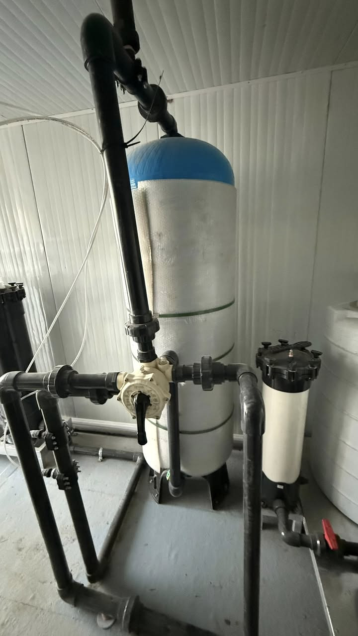 تم تجهيز محطه RO
بطاقه 9 م / بساعه الي احد شركات النفطيه
للاستفسار:***********
#محطات #تحلية
