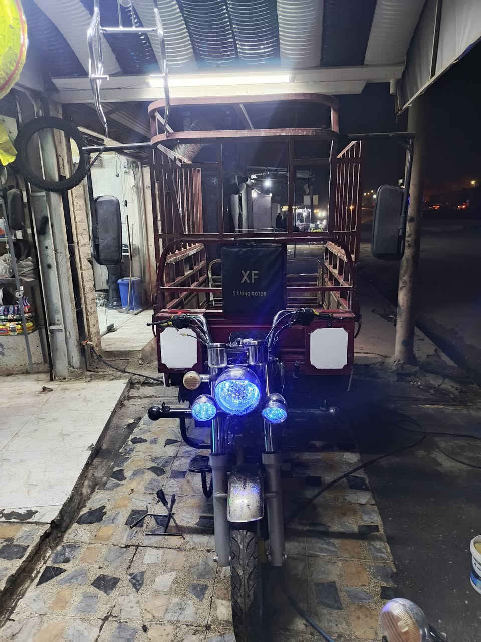 السلام وعليكم ستوت لبيع الموديل 19ابلادي وايرمنيه كله شغال سلف لايت بك لايت العنوان الموصل الأجانب الأيمن تل الرمان السعر مليون و100وبيه مجال  الاتصال على الارقام***********
