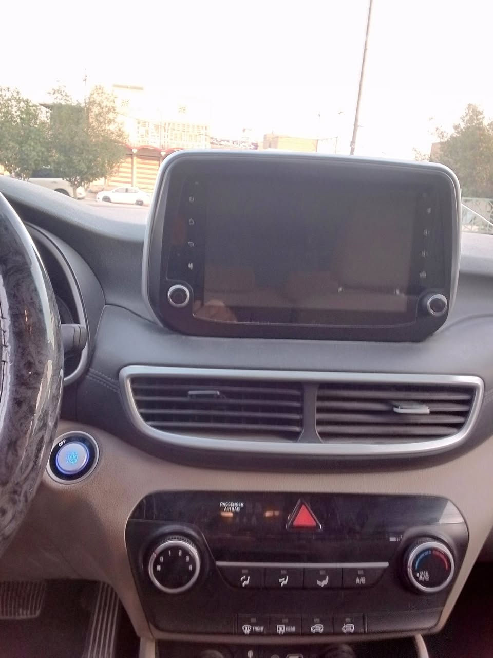 سلام عليكم سوكسان للبيع خليجي موديل 19 السياره بيهة ٣ قطع صبغ  بصمه تحكمات ستيرن و كشن كهرباءي شاشه بلاديه بيع مستعجل خابرني عل واساب و بيك خير و تدلل هاذه رقمي *********** ما متواجد عل فيس
