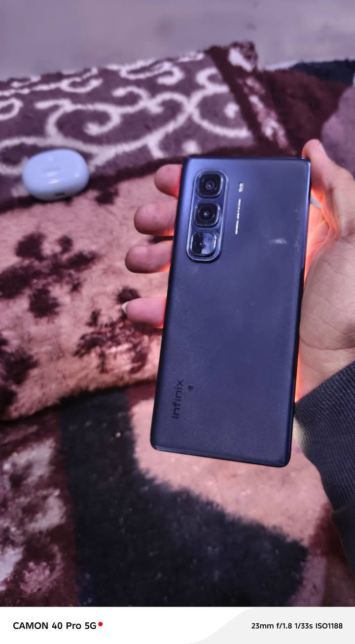 هوت ٥٠ برو بلاص ذاكرة ٢٥٦+١٦ جهاز فول مواصفات شاشة منحنية بصمة بلشاشة سعر ١٥٠ شراي خابرني وتدلل مكاني بغداد مدينة الصدر اورفلي ***********
