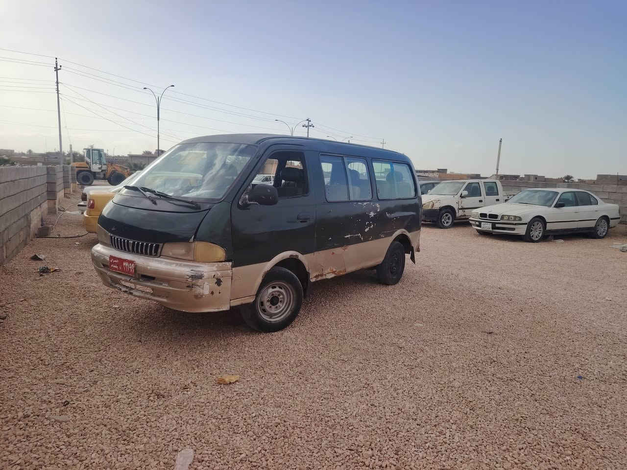 سلام عليكم كيه بريجو موديل 96مكينه شرط قبل فتره طلعت من تجفيت نفض كيره نضيف كشره يريد داخل نضيقه رقم احمر يستلم كاز سونويه ضاعيه بيه واجهيه للبيع او مراوس بوبل موصله 25/×***********
