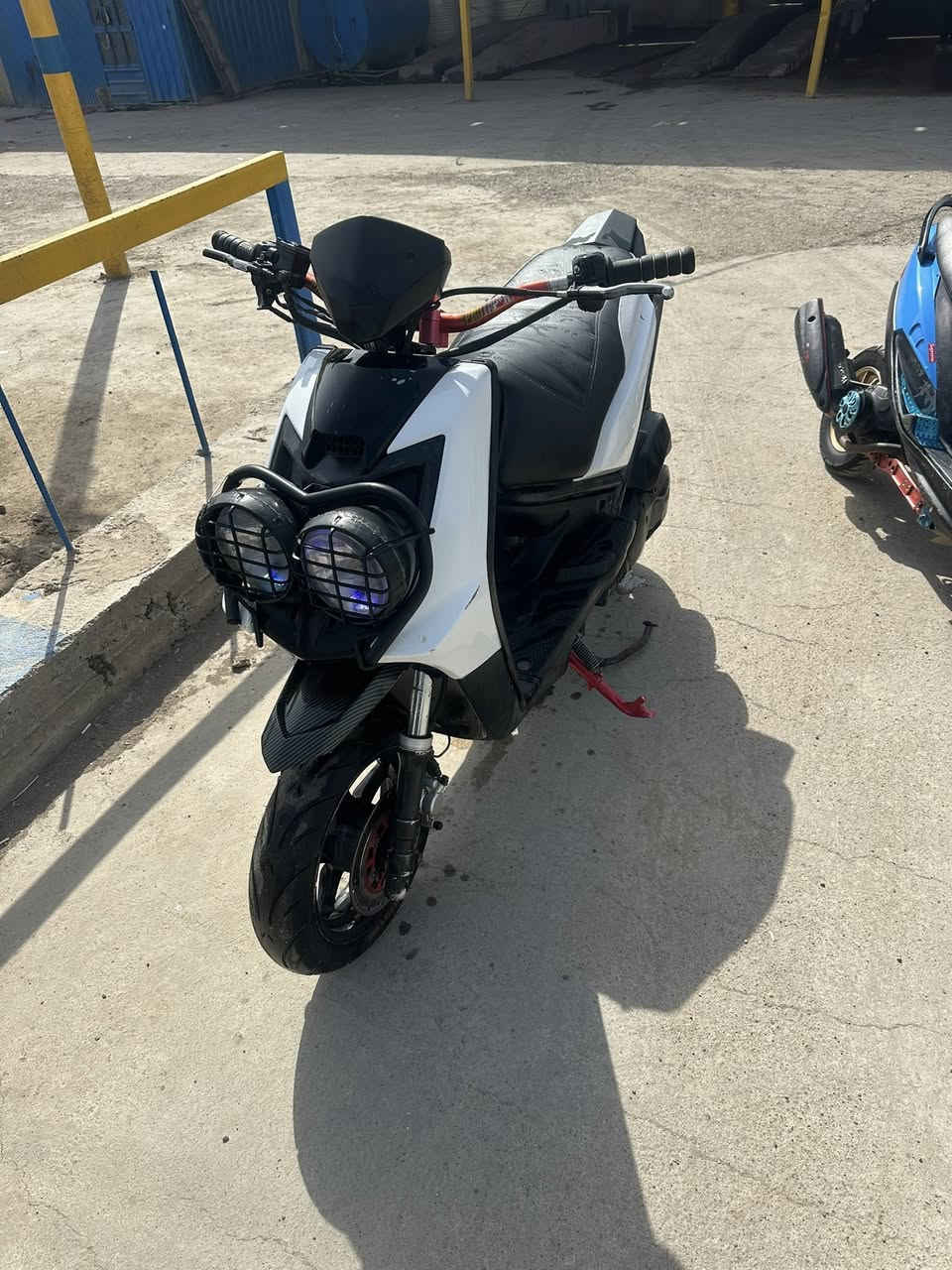 سكنس جبلي ام عيون موديل 2014
دراجه بلاديه 

كلجات رياضي 

دبلات خلفي رياضي 

صدري امامي حلو 

يدات بريك رياضي 

ستيرن كاوسكي 

تاير خلفي عريض 

ستان صفح رياضي 

ودراجه كدامك مبين بل صور 

سعر الدراجه قفل قفل 850 الف 

شراي تعالي وهلا بيك مو شراي لا تعبني 

مكان بغداد جسر ديالى 

رقم ***********
