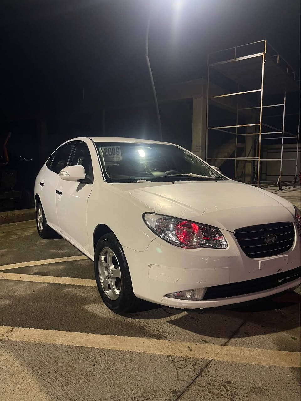 فڕۆشتنی خێرا 🔥🔥
ئەڤانتی 2009 بڕاوەی دوبەی
بێ دەعم و لێدراوە سەیارە سەقفی بە شەرت بۆیاخی نیە 
هەیکەلی هەتا بڵێی چوانە 
چوار تایەی لۆک 
خایسی نیە 
کارەبایی هەمووی بە شەرت
مەکینە بچوک مەرخوبی بازار
سەیارەکە ماڵی دۆستە 
سعری ٤٩ گەڵا و مەجال
شوێن ڕانیە 
*********** رانية, السليمانية
