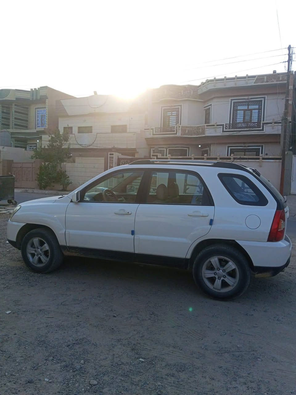 السلام عليكم ورحمة الله وبركاته 
كيا سبورتج خليجى 2010 مبدل فيها الأبواب عكس جهة السائق والباقي كفالة عامة( محرك ، گير ، تبريد ، حدادية كلشي بشرط ماشاء اللة مواصفات خاصة ( كشنات جلد بلادى ، تبريد بيانو ، حاسة بلادية وسويج ريمونت )
تعال إفحص وأخذ أنا أبيعك فحم × فحم  .
 علما رقمها مبدل جديد دولي مع سنوية وهزة إلى 2030  . رقم سليمانية 21 . 
 مكان السيارة بغداد / الأعظمية ، السعر 132$ وفيها مجال بسيط 
***********
أبو محمد
