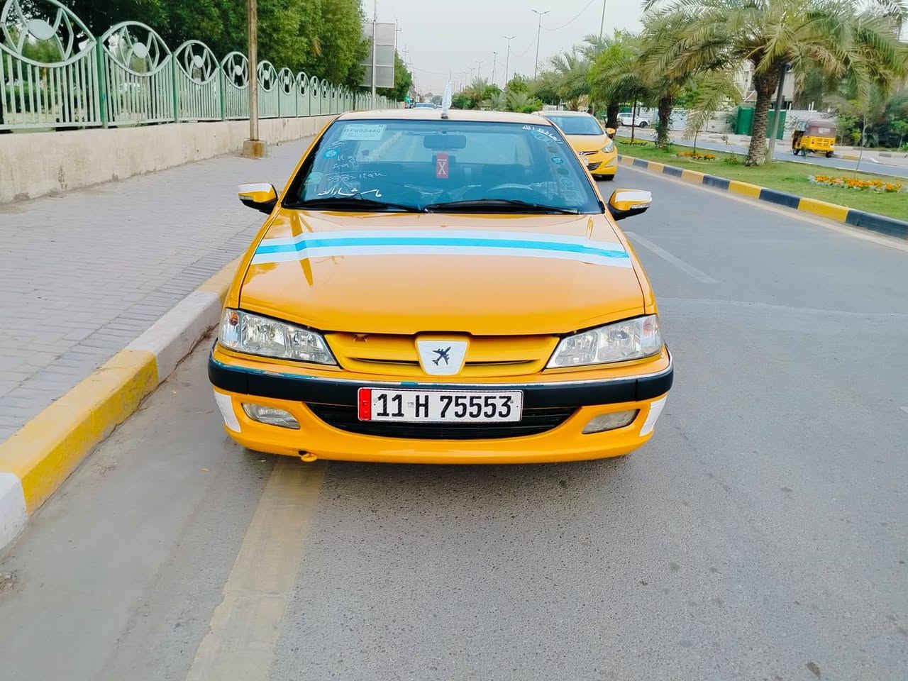 سلام عليكم من رخصة الادمن بيجو بارص موديل 2018سيارة جاهزة مكينة وكير وصدر تبريد سيارة كفالة ماعدة البنيد صبغ باقي السيارة جاهزة ارقام وسنوية وهيئة جديد السعر 58 وبيها مجال مكان السيارة البياع الاتصال ***********
