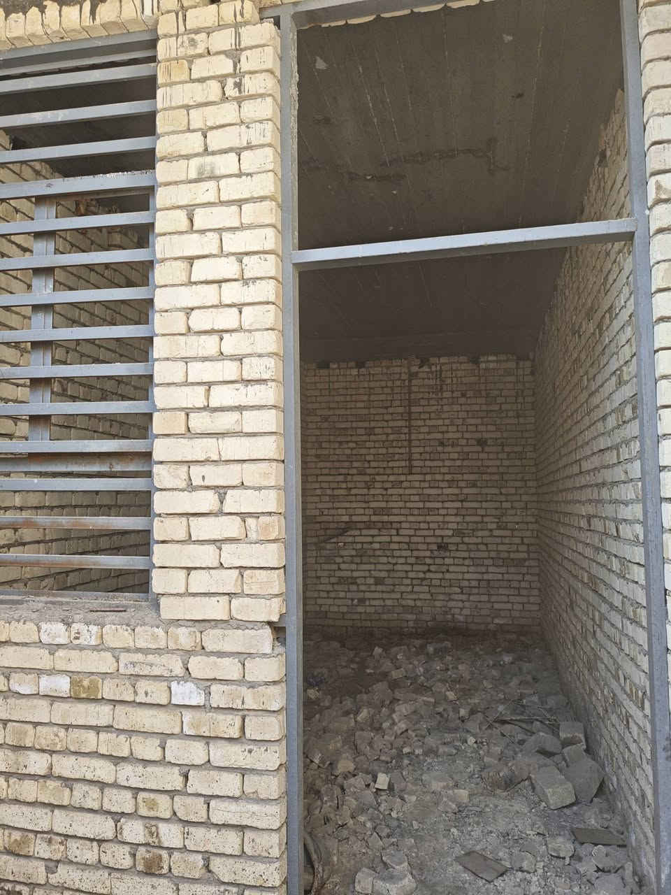 إعلان 📣 رقم 27
 {للبـيـــع فـي السماوة منطقة 36   }
                 {الـــــمعتمد للتسويق التجاري و العقاري }

المساحة 125  م² 
وجهه 6.25 نزال 20
 
هيكل مسقف للبيع 

تفاصيل الهيكل 
(غرفة 5 في 6  + حمام داخلي وخارجي +مطبخ +براني وهول )

 

موقع  _السماوة  منطقة 36 جهه ال 270 دار 

رقم العقار 1507

#_السعر_ 77 مليون 
_____________________
للاستفسار: ***********

‌‎(( المعتمد  للتسويق  التجاري والعقاري حيثٌ تَلتَقي الرُوٌية ,بلتَمَيٌز ))

‌‎🪙كل ماعليك الاتصال أو المراسلة على الصفحة 🪙

☎️***********
.
