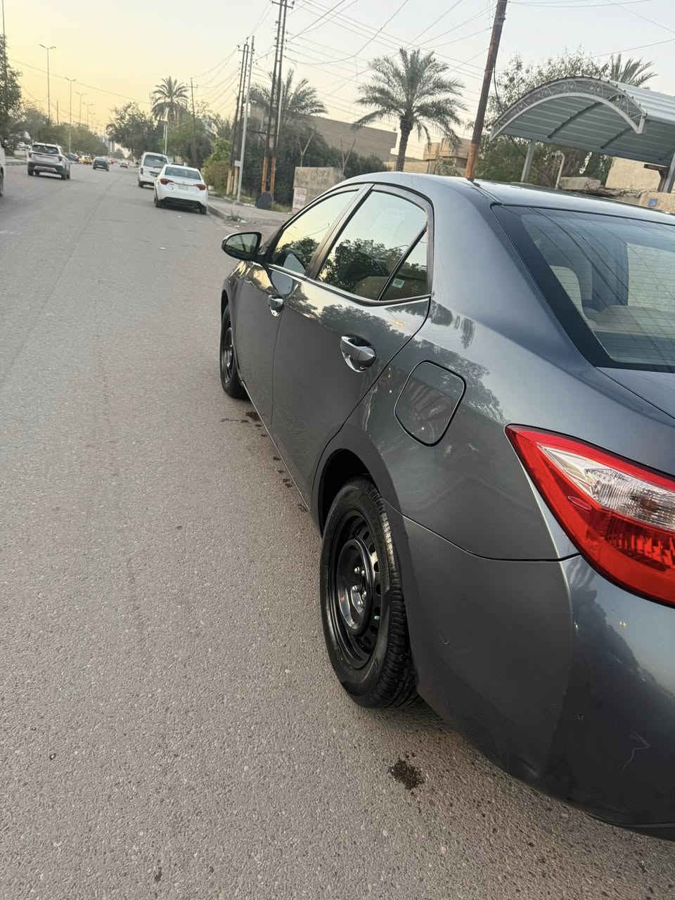 كورولا ٢٠١٧ حادث جاملغ معدل على البارد وبنيد مبدل سياره نضيفه كير محرك تبريد مكفول السياره بأسمي رقمها سليماية السعر ١٢٥ وبيها مجال للتواصل هذه الرقم *********** بي واتساب
