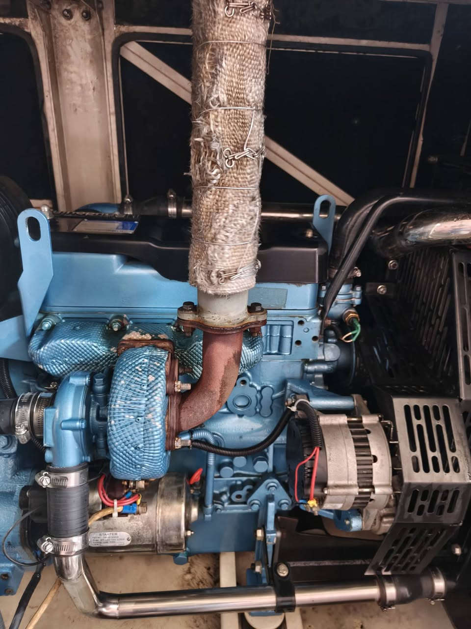 مولد تكسان كاتم
محرك دايو ورأس توليد فرنسي
النضافه 95 %
45 كي في 
ساعات التشغيل 7500 
اي استفسار على خاص او وتساب 
بغداد زعفرانيه ***********
