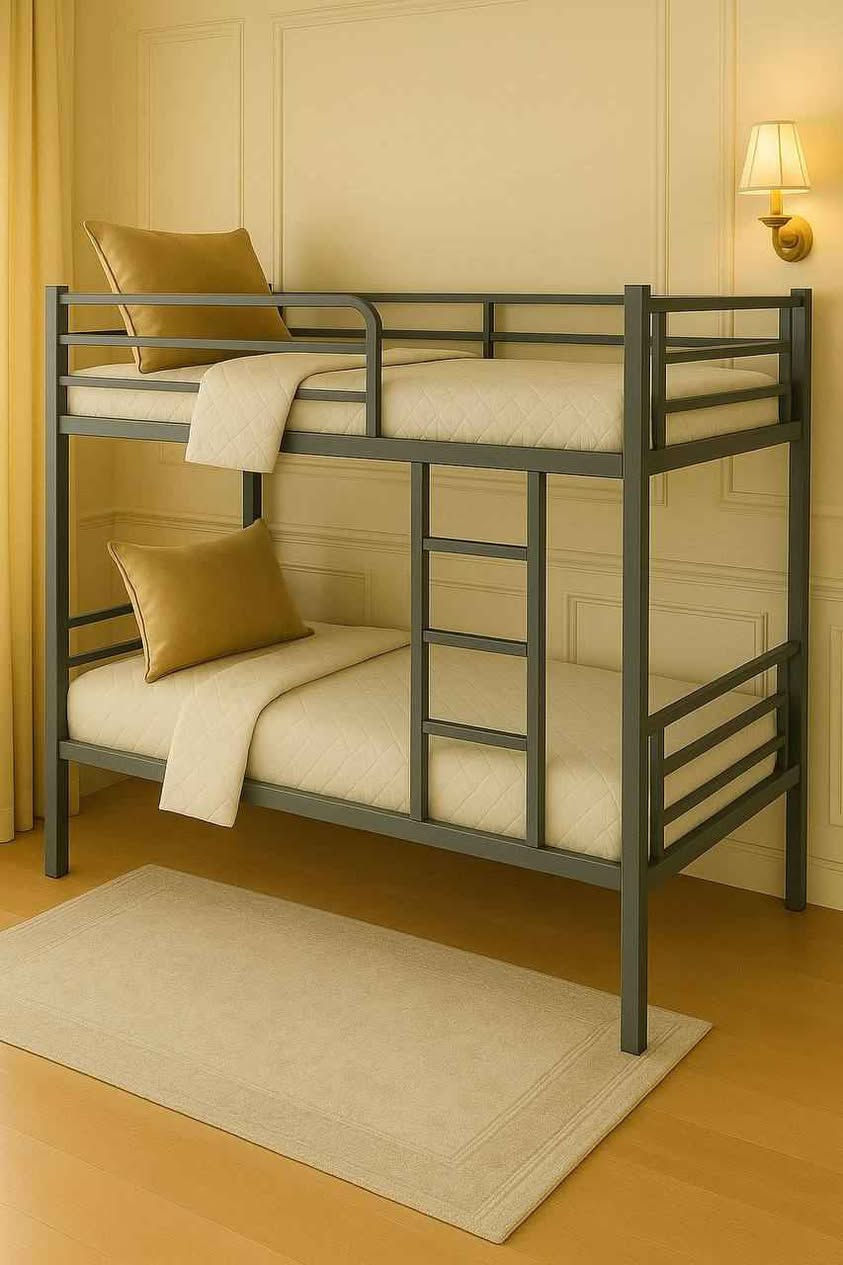 سرير 3طوابق  السعر 325الف
  سرير طابقين 165الف
. للحجز واتساب *********** بغداد, العراق
