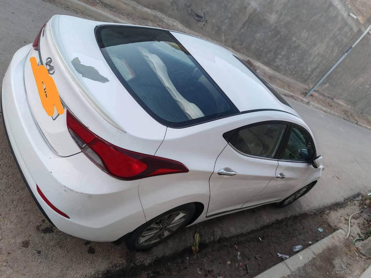 يا الله سلام عليكم
النتره 15 فول مواصفات 
باسمي خليجي كفاله 
ماشيه  ميه وربعين الف
مكينه 1800
السياره باسمي 
مكان السياره ميسان المشراح 
*********** اتصل وتدلل
