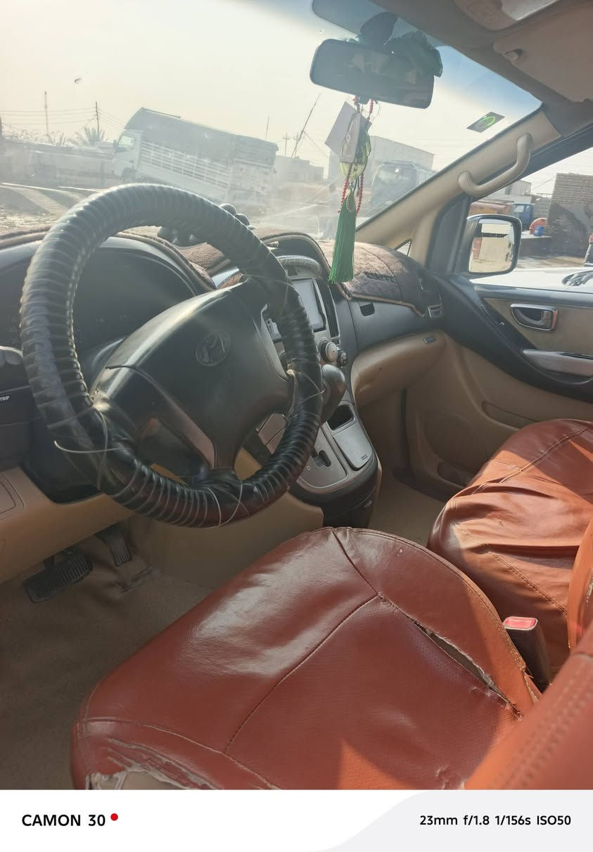 للبيع ستاركس ٢٠٠٨ مفتوح توني محورها مسكر سياره  جهاز موازنه صدر جديد سياره كبل للشغل رقم بابل انكليزي سنويه ل٣٠ بيها صبغات بل جمالغ الخلفي وباب سلايت مكان بابل القاسم سعرها ١٤٥ و بيها مجال حك الجيه سياره مال جناي الاتصال على الرقم ***********
