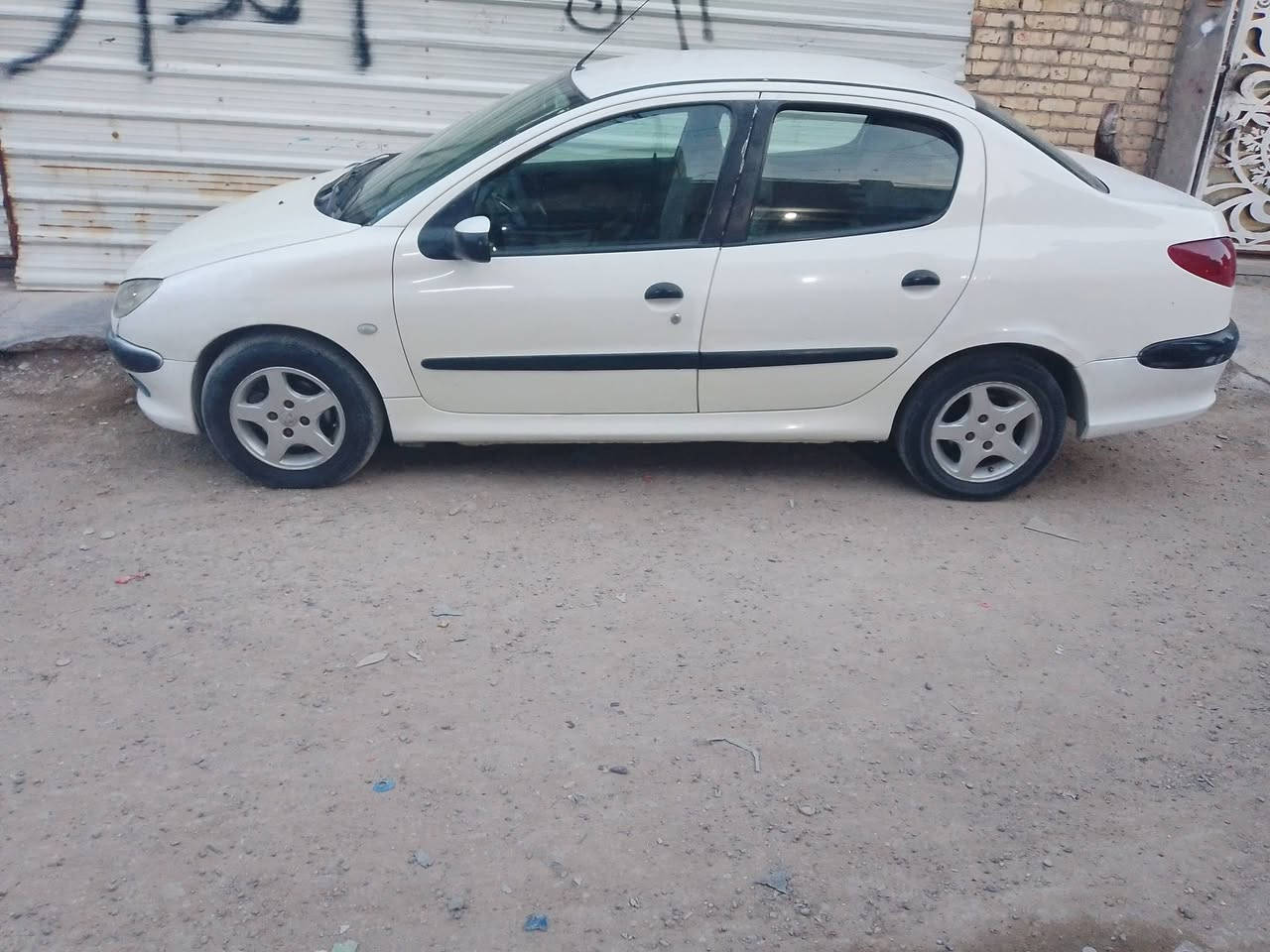 بيجو ٢٠٦.  مودل ٢٠٠٩ محرك كير جديد ما. بيها نقص  قطع صبغ. صغيره.      ٤٠ وبيها مجال. مكاني البياع.  ش. الخامسه
@

.


**إذا كنت صاحب هذا الإعلان وتريد حذفه لأي سبب، رجاءا أرسل رسالة إلى الدعم الفني**