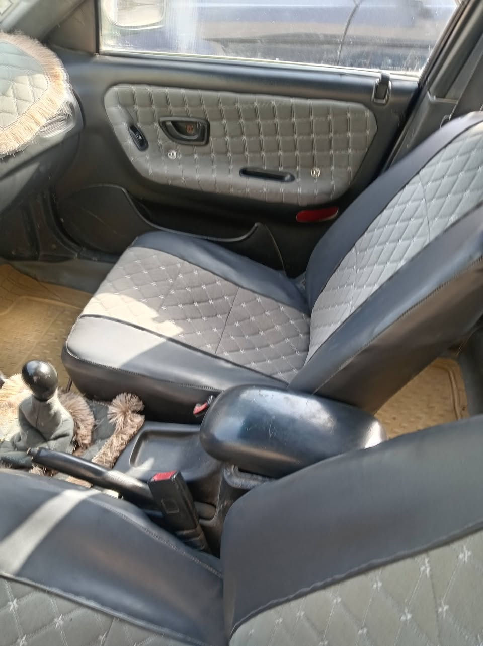 سوناتا 2 موديل  93 رقم بغداد انكليزي سنويه 30 مكانه بعقوبة التحرير للبيع كير عادي مكينه تخم تاير كهربائيات خير من الله تحويل مباشر سعره 39.      ***********
