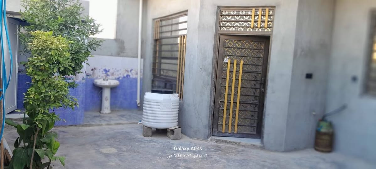 بيت للبيع تكريت /الشهامه الجديده قرب جامع السلام مدخل المحزم
مساحة ١٥٠
واجهة 8 نزال ٢٠
يحتوي /استقبال مطبخ هول غرفتين حمام داخلي - صحيات خارجيه 
السعر ٣٠ بي مجال
للتواصل 
***********
