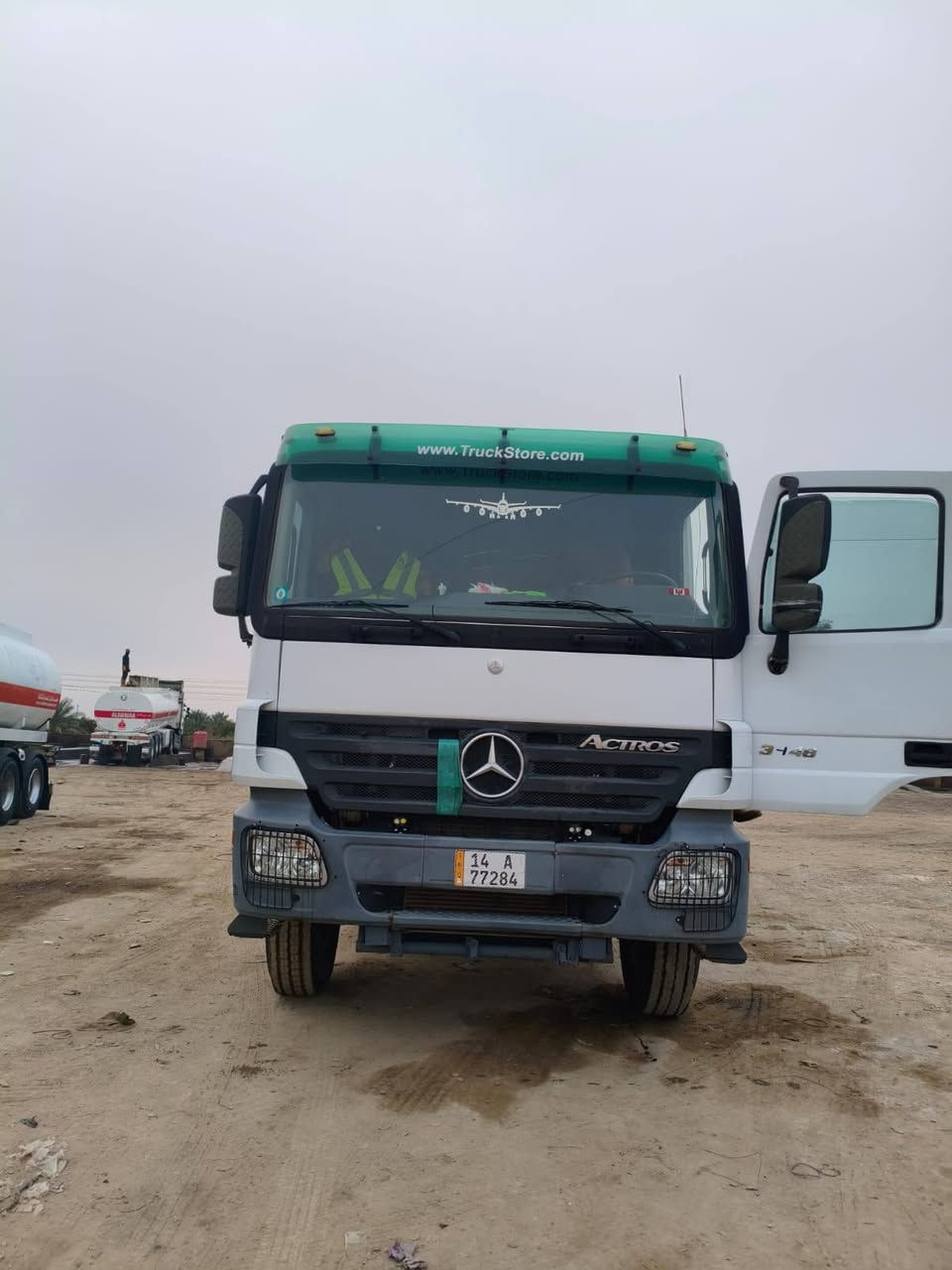 اكتروس للبيع
موديل 2005 محدث 2020
كير قليج
سنويه لل 26 مداور ثاني يوم 
عربانه علم موديل 2016
دناكير 16
للاستفسار ***********
