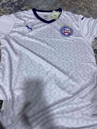 مقاس لارج • ملابس