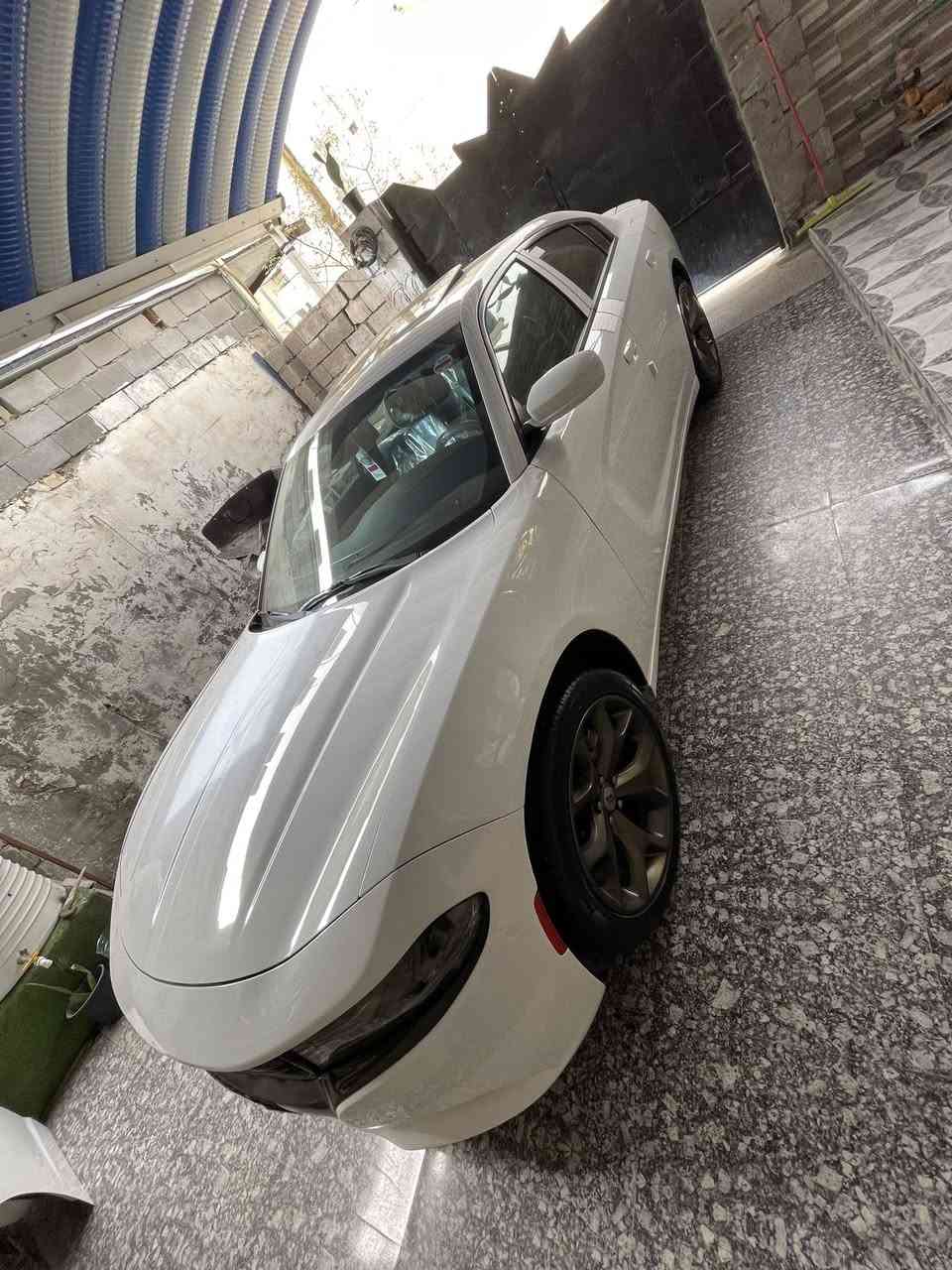 جارجر 2017 رالي فول 1/1 كلين تايتل ماشيه 112 الف كيلو رقم اربيل تحويل وكاله سياره جاهزه من كلشي بيه فقط مكان واحد بارد
مواصفات حساسات خلفيه دمام شفتات ستيرن فتحه رادار جانبي  محرك 3600 
مكاني بصره رقمي ***********
