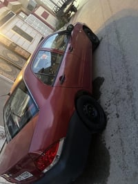 لانسر 2007 بيها طخة بالجاملغ الخلفي ومعمر وملاون وياها الصفحة نفسها كل...