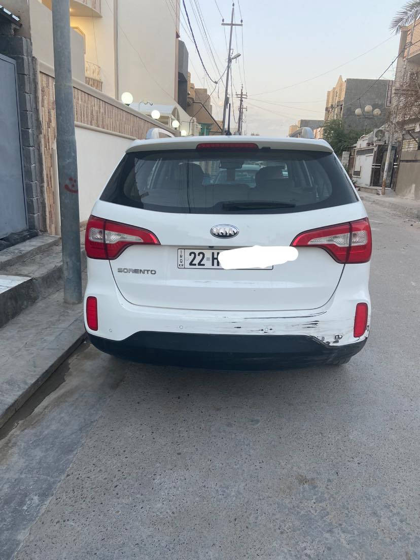 سلام عليكم سورنتو خليجيه 2013فول شكل 15  بيه جاملغات الماميه بيه بارد او الدعميه   او الباقي كفاله عامه مكينه 2400دوش مكاني بغداد السعر 158او بيه مجال *********** _***********
